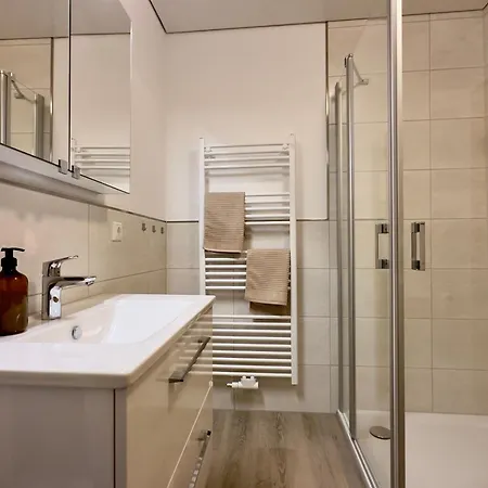 Knusthof Lafrenz - Brueckenblick * Fehmarn